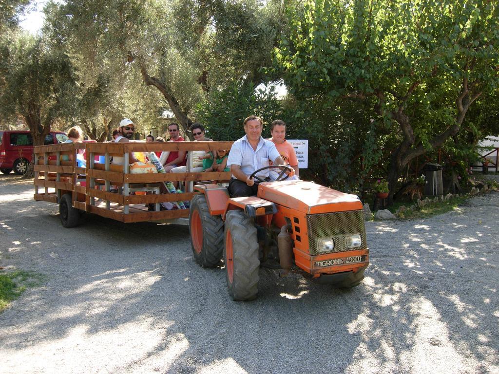 Agriturismo Il Maresciallo Villa Cariati Eksteriør bilde